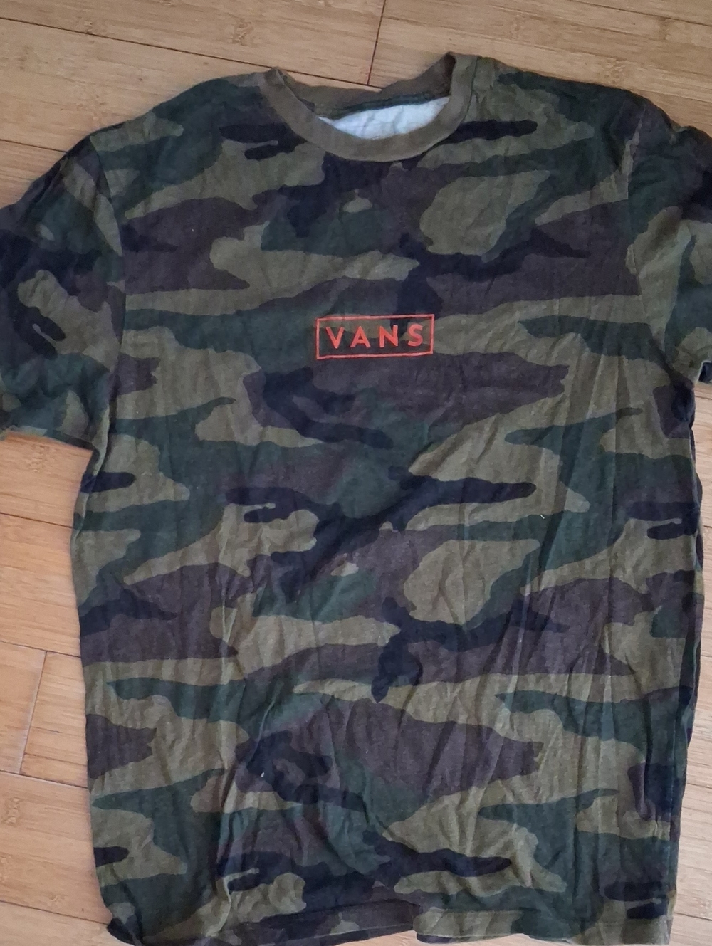 Vans Camo Short Sleeve Tee with Orange Logo Medium